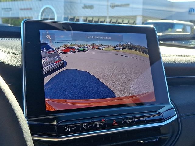 New 2026 Jeep Compass Limited image 13