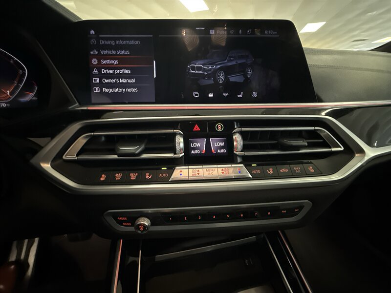 Used 2019 BMW X7 xDrive40i w/ Premium Package AWD/4WD image 34