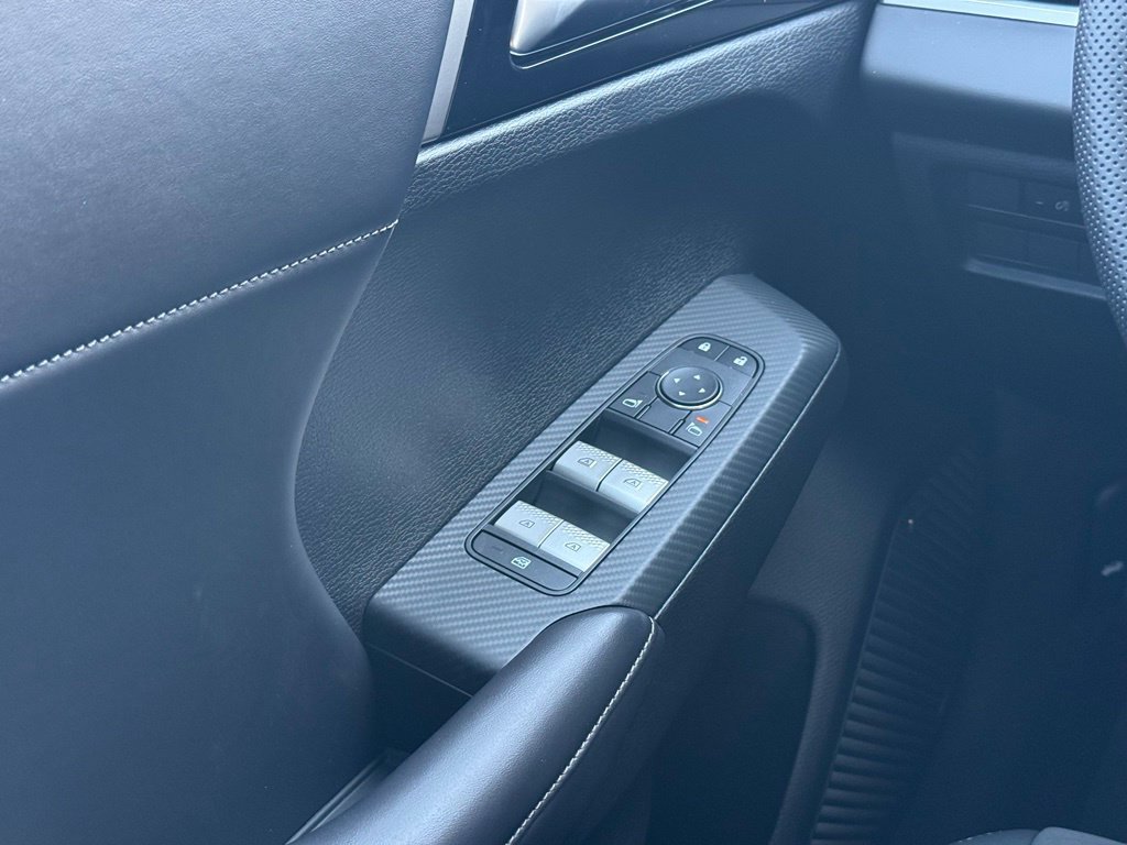 New 2026 Mitsubishi Outlander LE AWD/4WD image 9