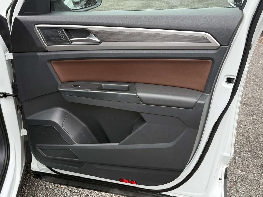 Used 2021 Volkswagen Atlas SEL image 8