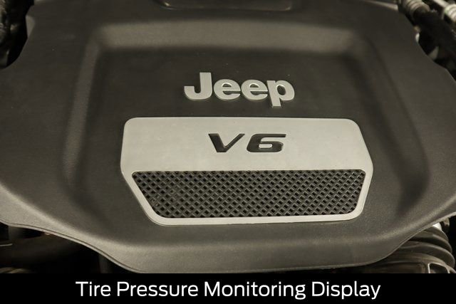 Used 2016 Jeep Wrangler Unlimited Sahara w/ Max Tow Package image 17