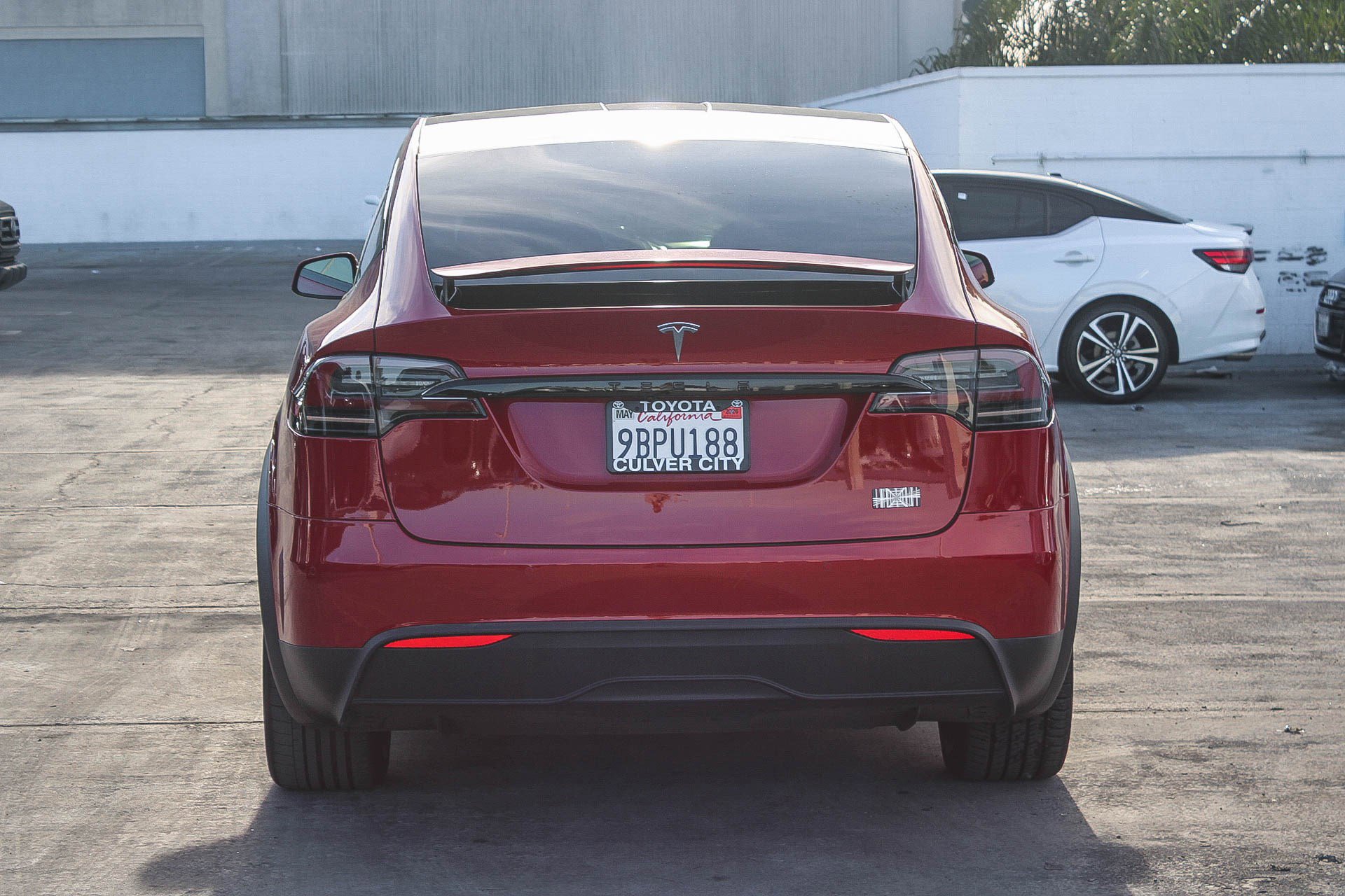 Used 2022 Tesla Model X Plaid image 8