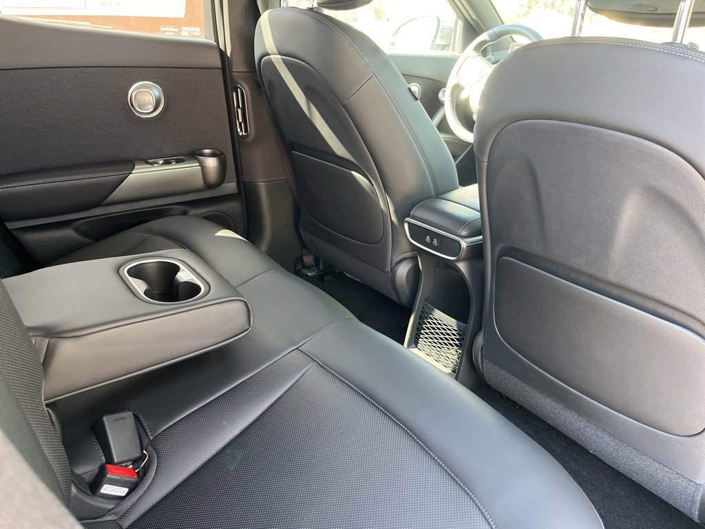 New 2024 Genesis GV60 RWD image 11