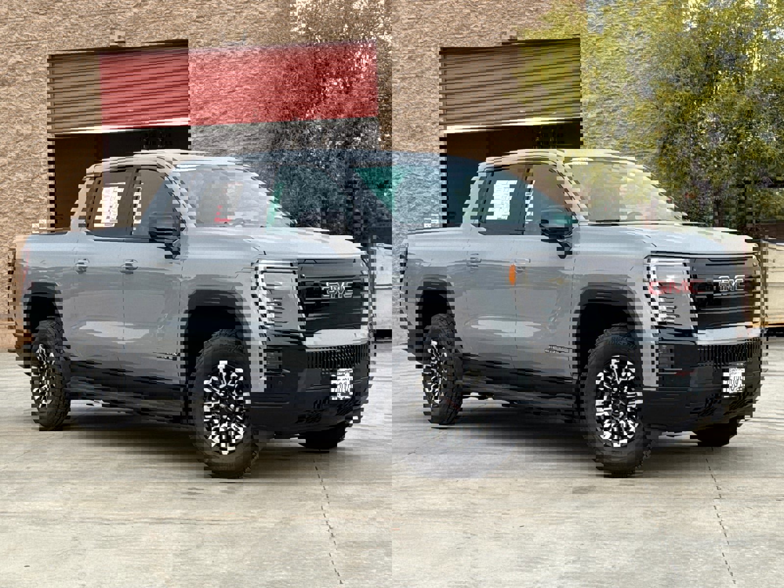 Used 2026 GMC Sierra EV Elevation image 2