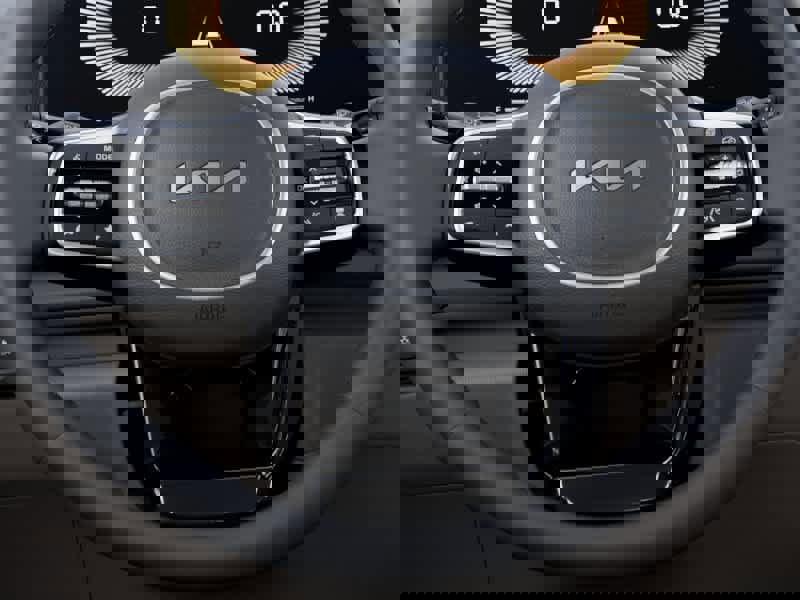 New 2026 Kia Carnival EX image 22