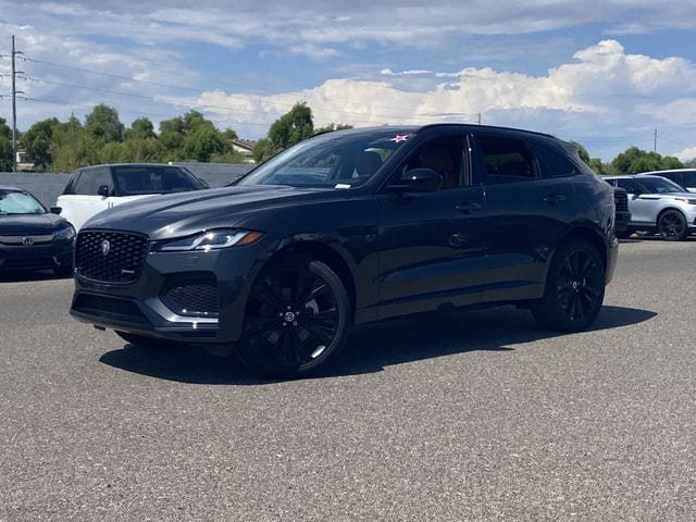 New 2025 Jaguar F-PACE R-Dynamic S AWD/4WD image 2