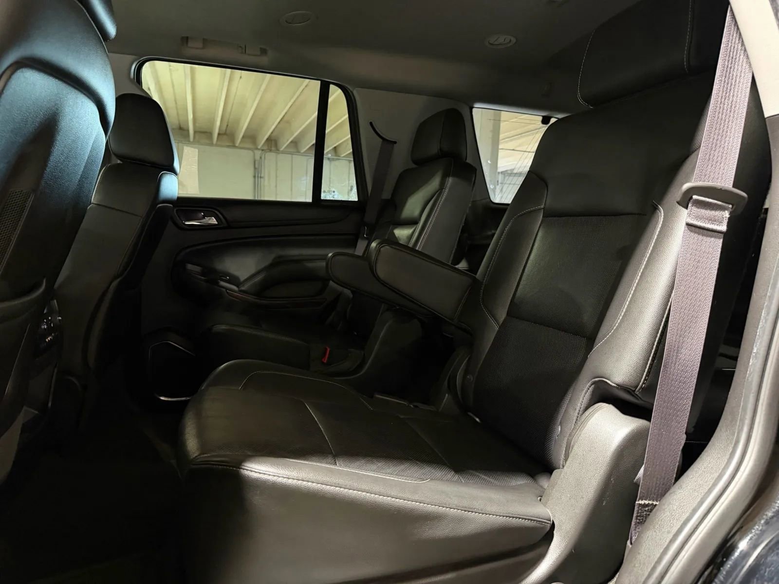 Used 2016 GMC Yukon SLT w/ Open Road Package AWD/4WD image 12