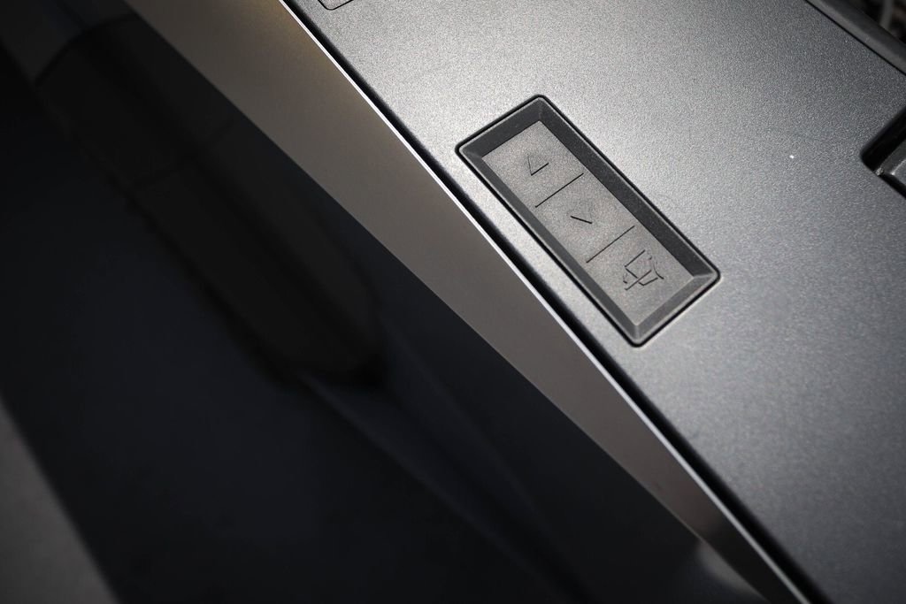 Used 2024 Tesla Cybertruck AWD Crew Cab image 19