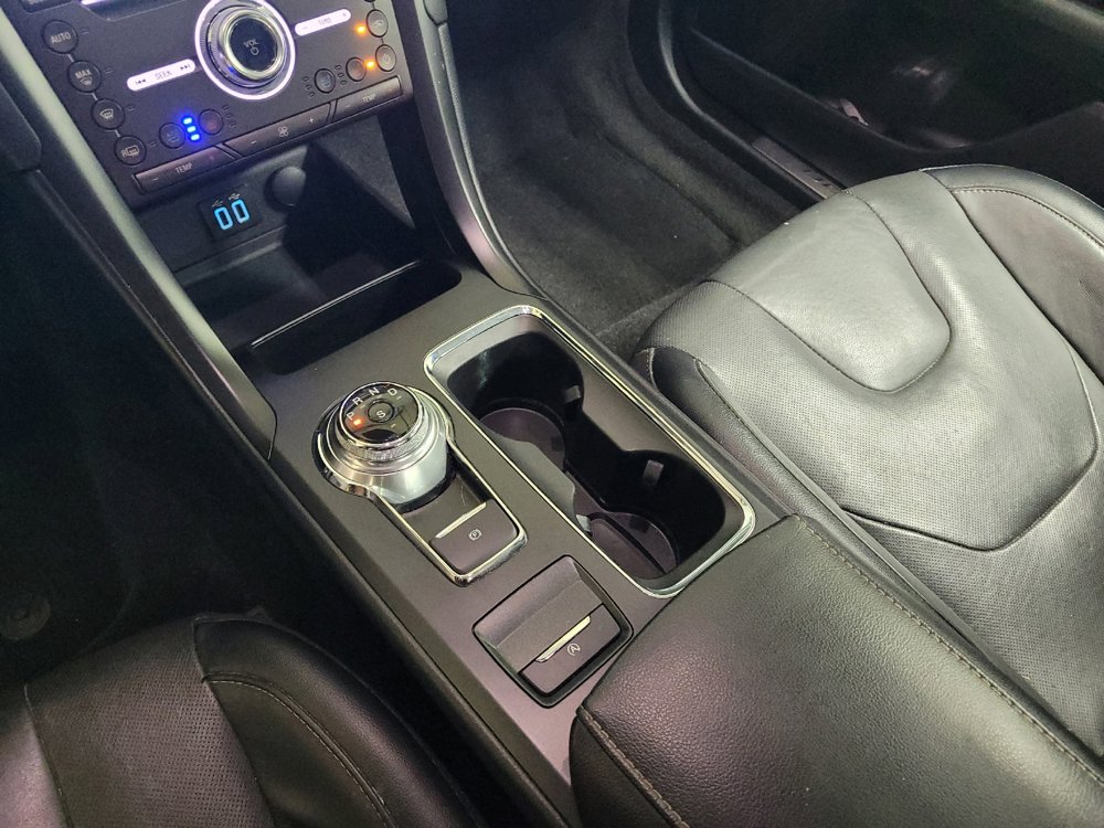 Used 2020 Ford Fusion Titanium FWD image 26