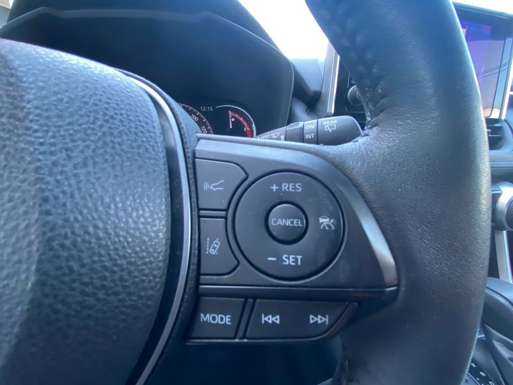 Used 2023 Toyota RAV4 XLE w/ Convenience Package image 19