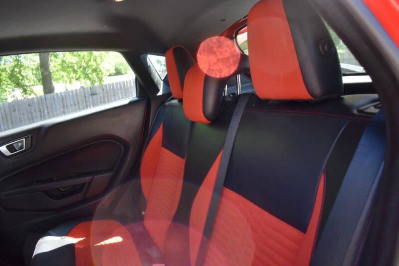 Used 2015 Ford Fiesta ST w/ ST Recaro Package FWD image 30