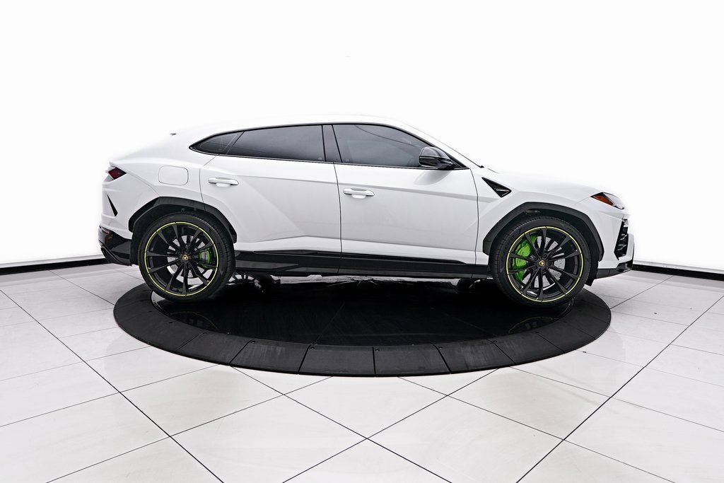 Used 2022 Lamborghini Urus image 15