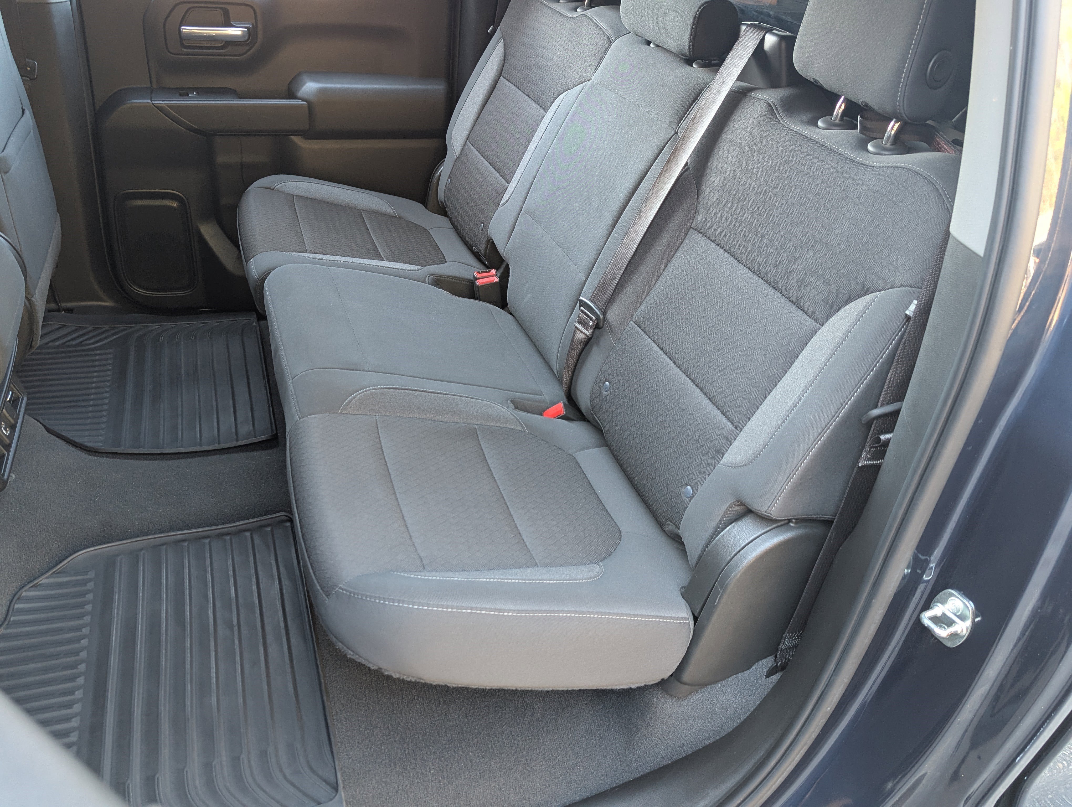 Used 2021 Chevrolet Silverado 1500 LT image 17