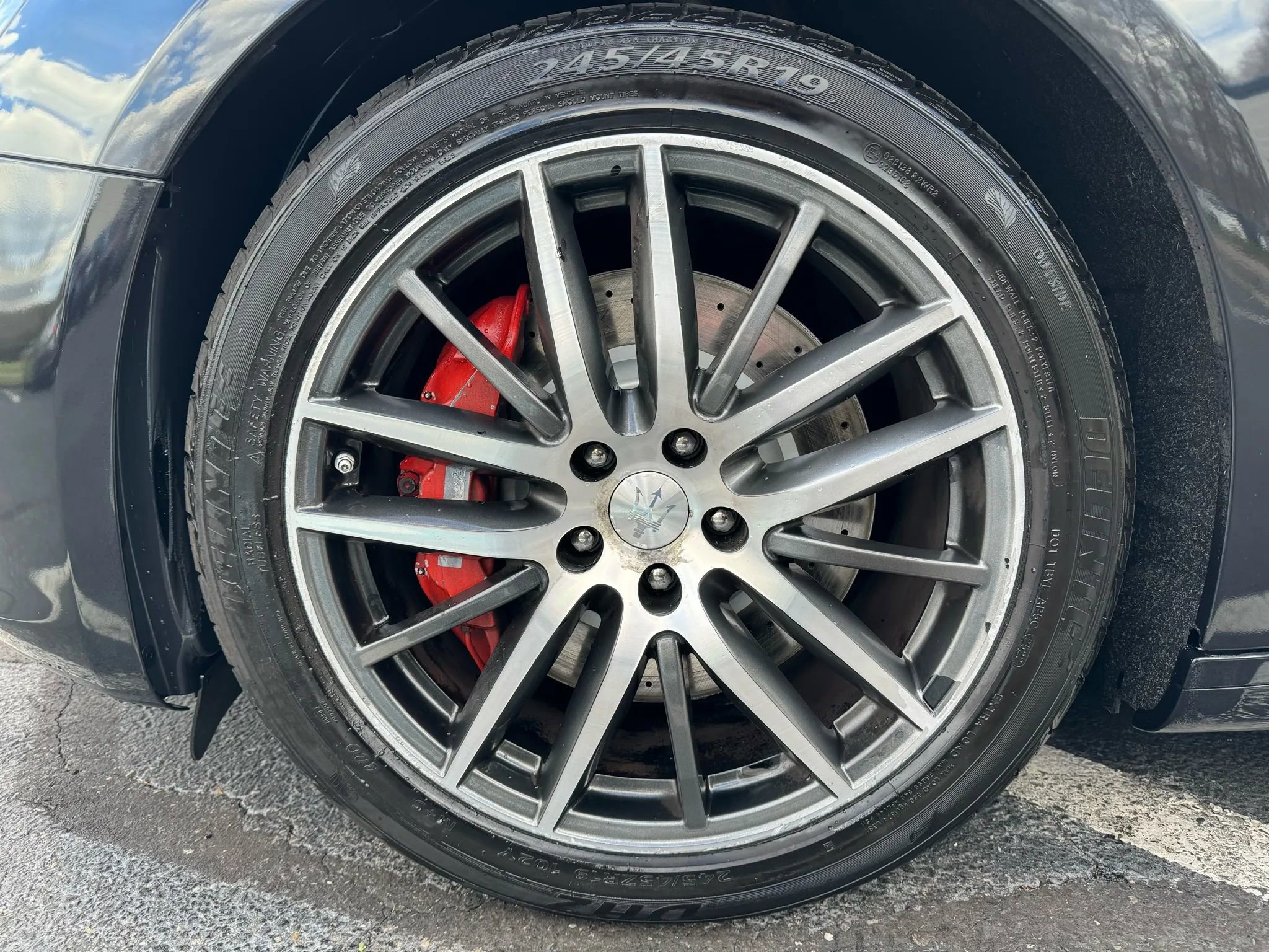 Used 2015 Maserati Ghibli image 25