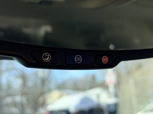 Used 2015 Chevrolet Equinox LT w/ Driver Convenience Package image 16