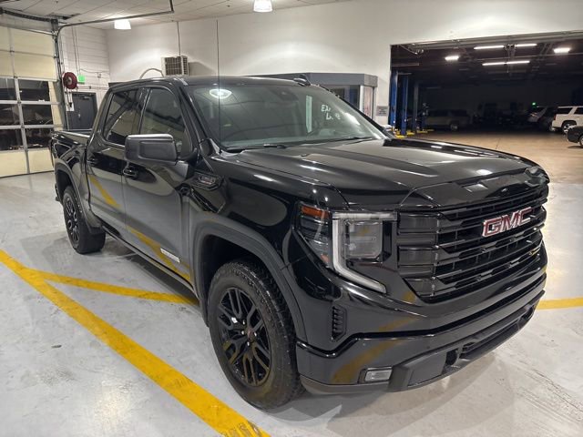 Used 2024 GMC Sierra 1500 Elevation AWD/4WD image 4