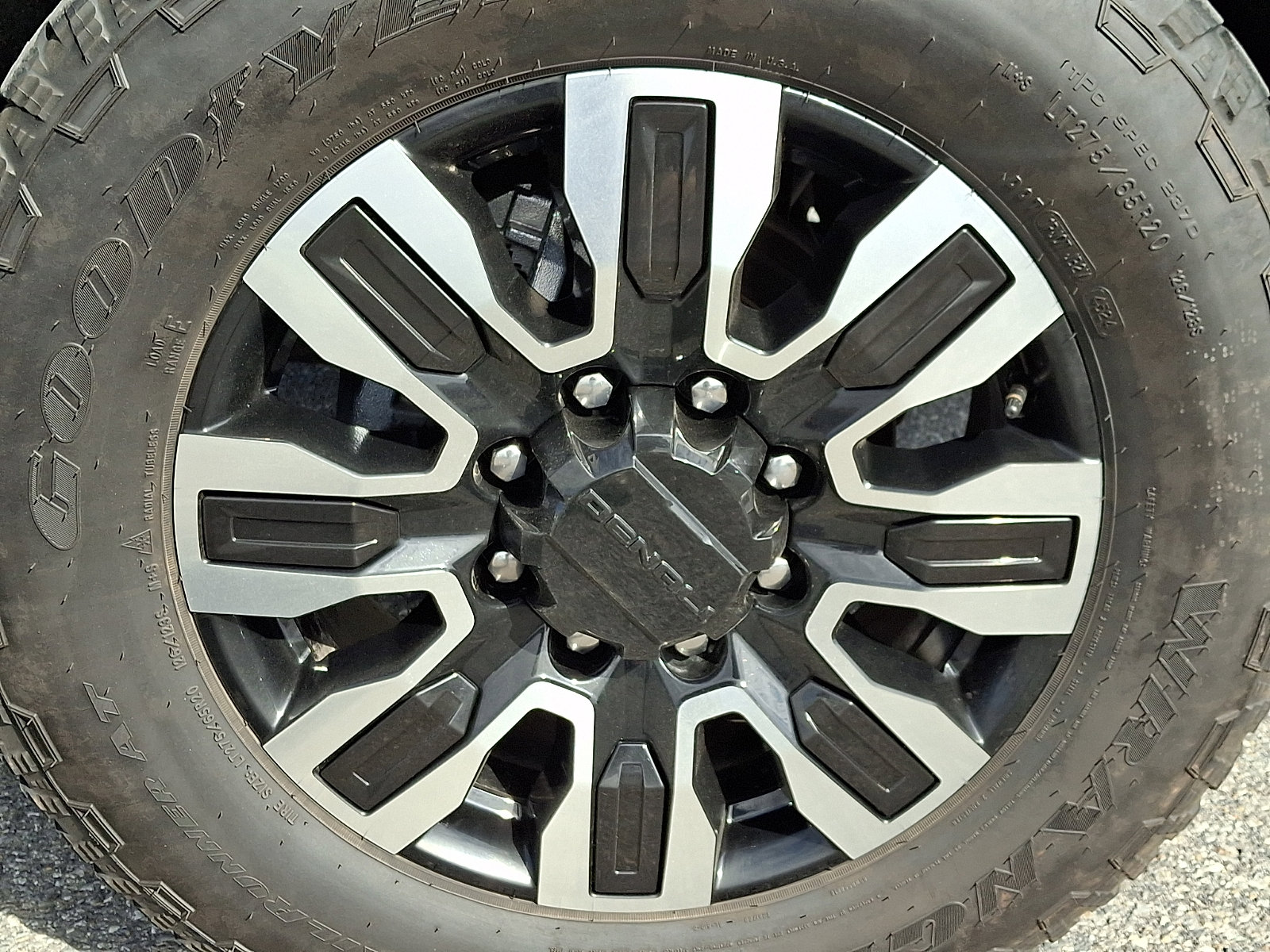 Certified 2025 GMC Sierra 2500 Denali Ultimate image 8