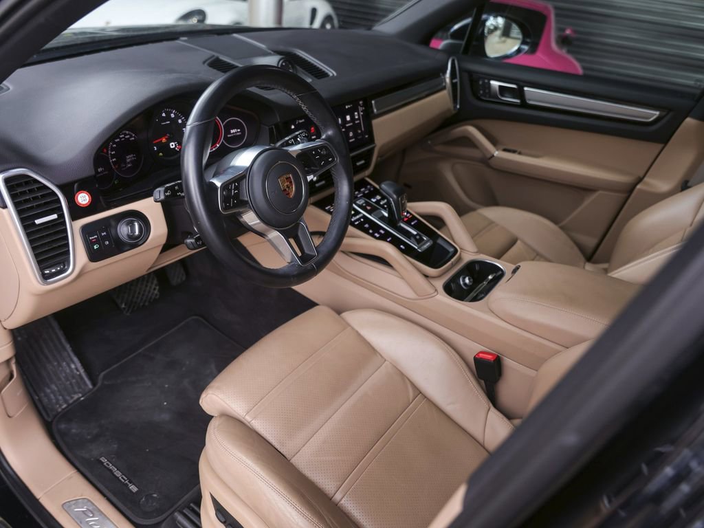 Certified 2023 Porsche Cayenne Platinum Edition AWD/4WD image 4