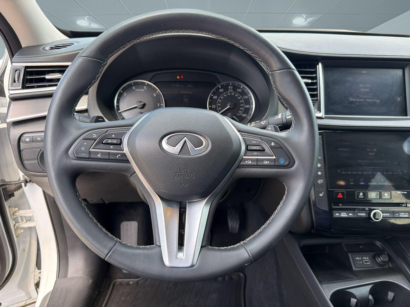Used 2023 INFINITI QX50 Luxe FWD image 11