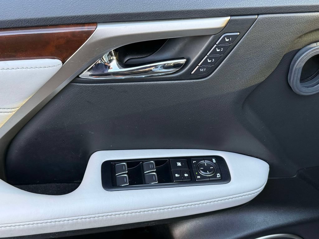 Used 2017 Lexus RX 350 AWD w/ Premium Package image 21