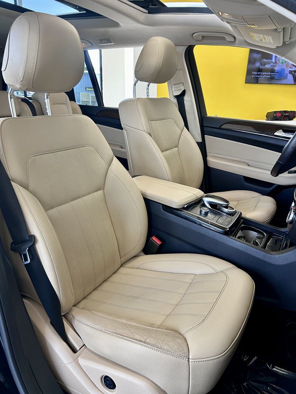Used 2019 Mercedes-Benz GLS 450 4MATIC image 16