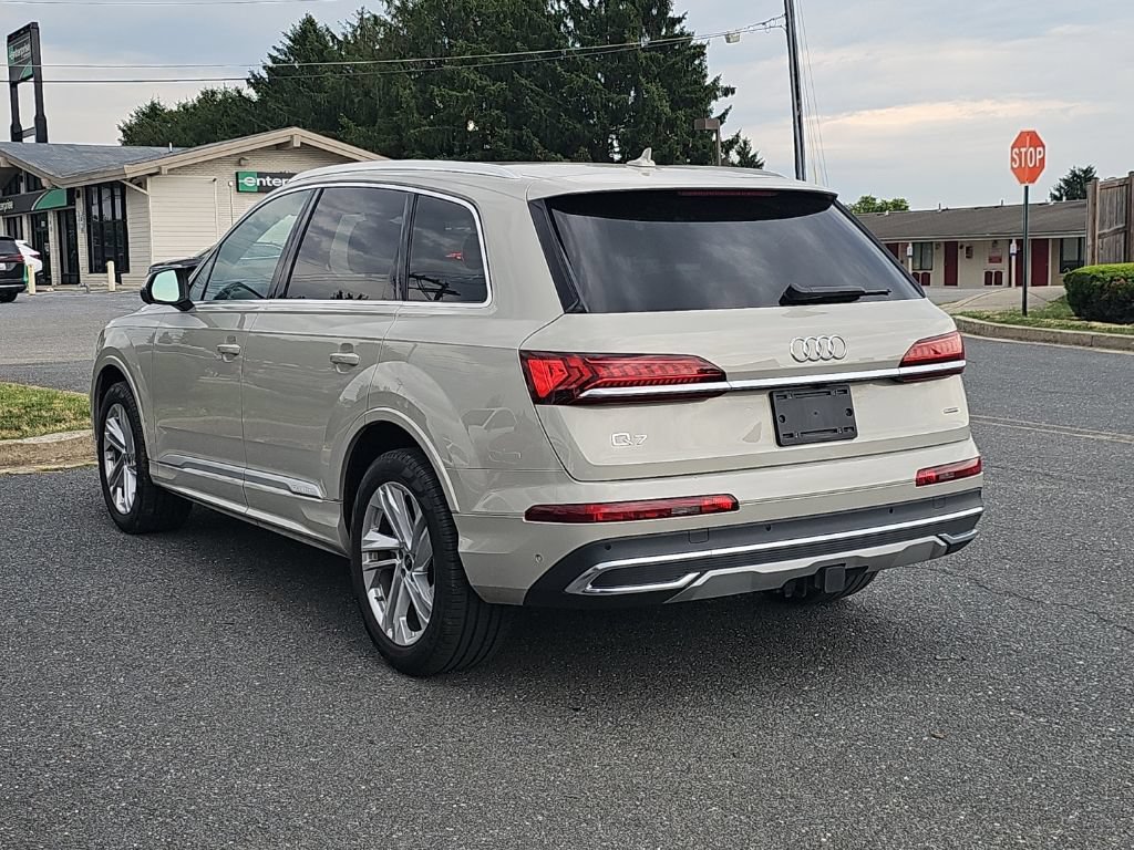 Certified 2023 Audi Q7 2.0T Premium w/ Convenience Package AWD/4WD image 15