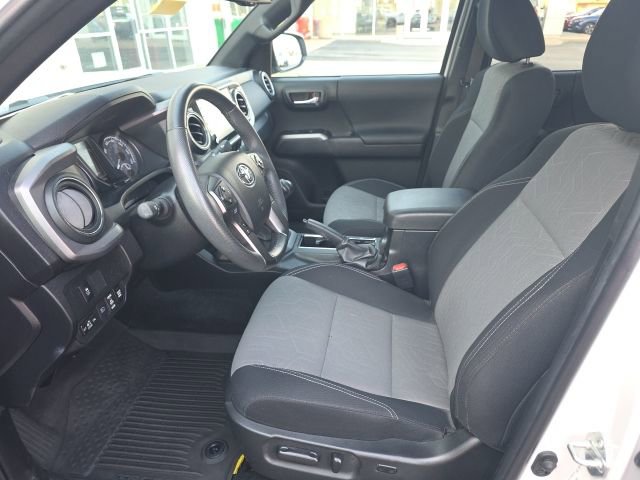 Used 2023 Toyota Tacoma TRD Off-Road w/ Technology Package image 8