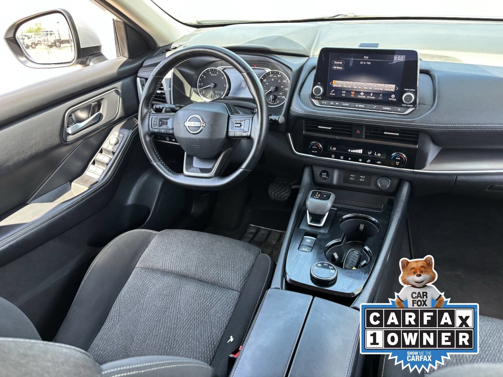 Used 2025 Nissan Rogue SV AWD/4WD image 15