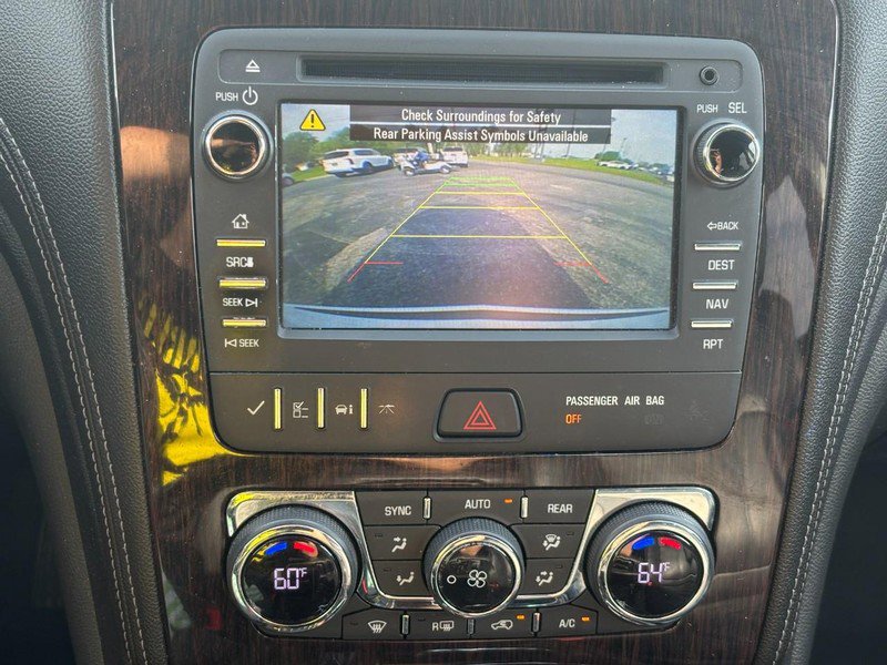 Used 2017 Chevrolet Traverse LT image 23