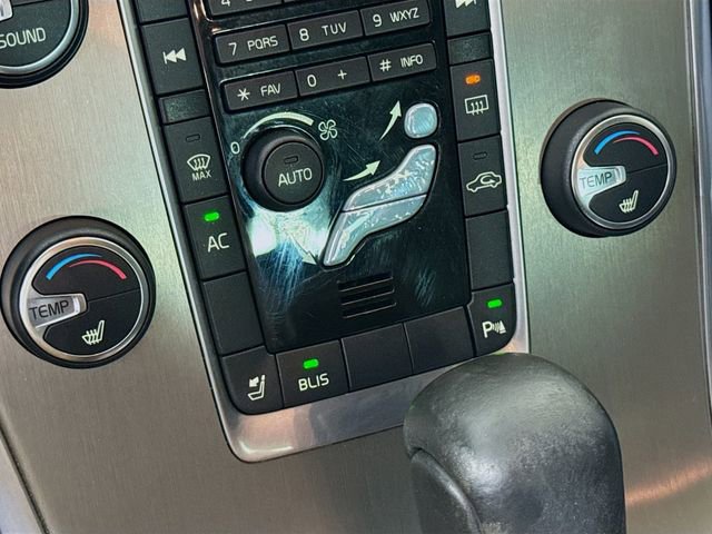 Used 2012 Volvo XC60 T6 image 18