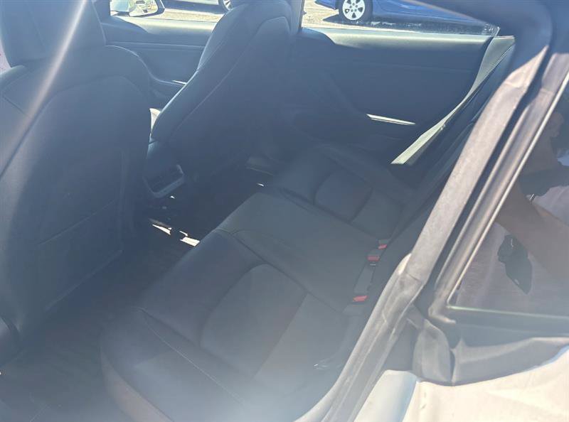 Used 2021 Tesla Model 3 Standard Range Plus RWD image 5