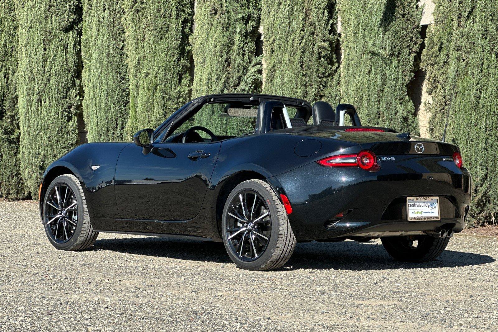 New 2026 MAZDA MX-5 Miata Grand Touring w/ Weather Package RWD image 6