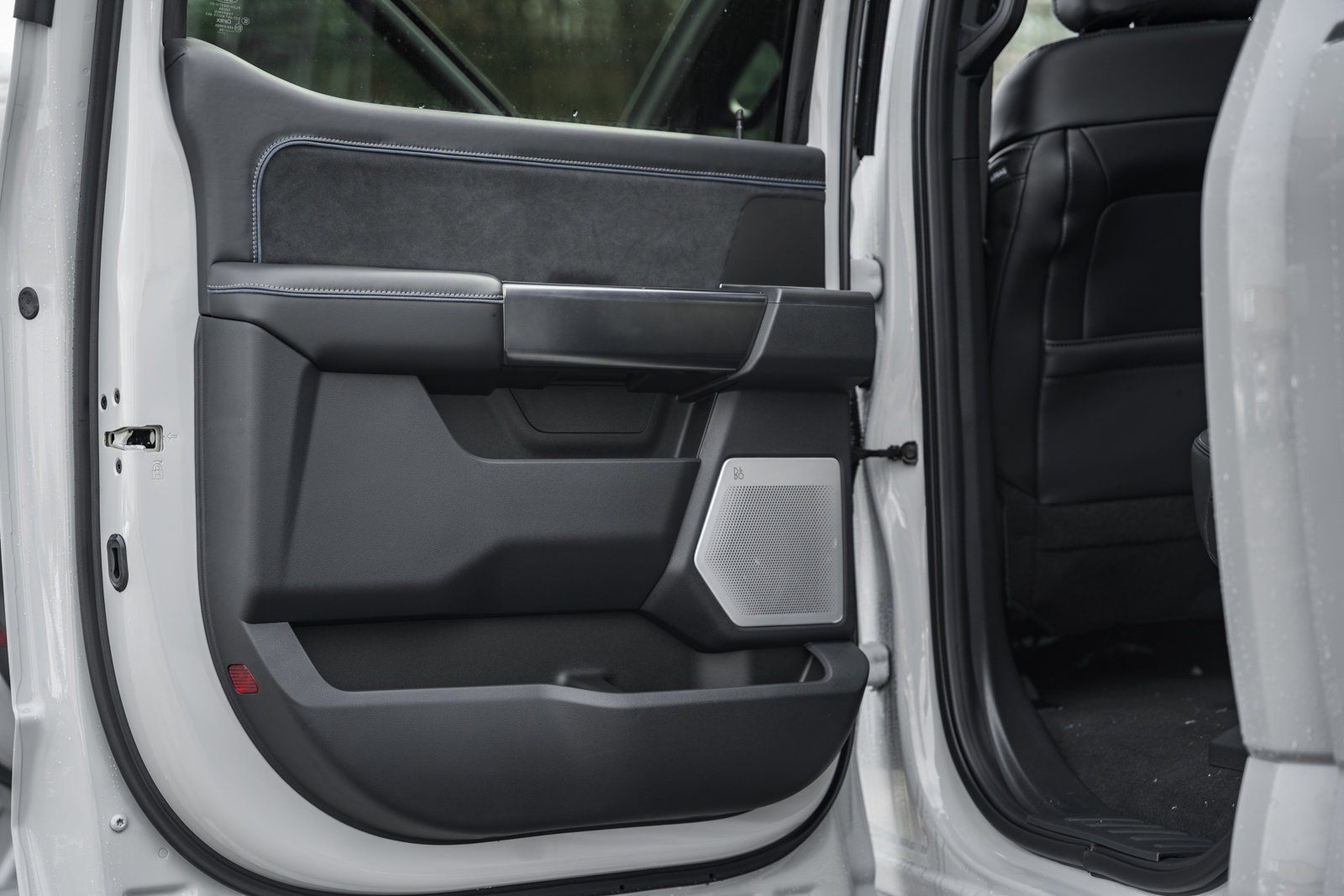 New 2026 Ford F250 Platinum w/ Tremor Off-Road Package image 50