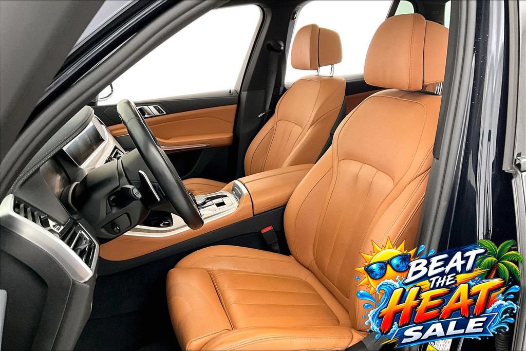 Used 2021 BMW X5 M50i w/ Premium Package AWD/4WD image 31