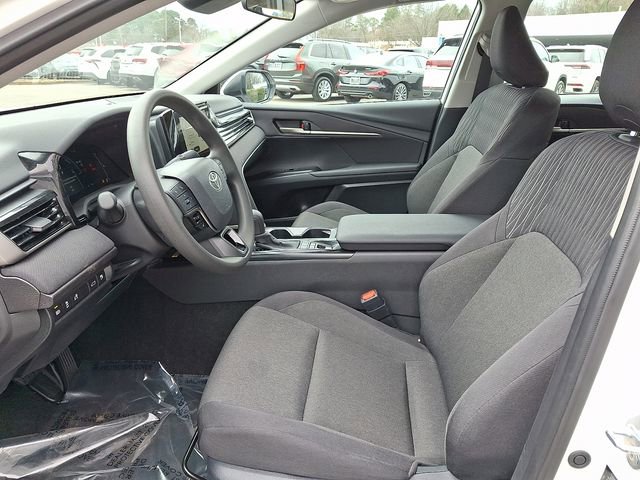 Used 2025 Toyota Camry LE image 15