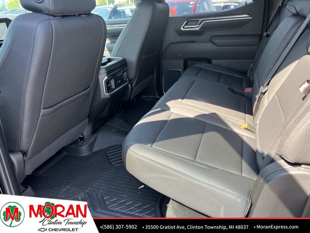 Certified 2026 Chevrolet Silverado 1500 LTZ AWD/4WD image 14