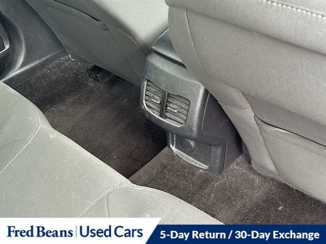 Used 2018 Ford Fusion SE w/ Fusion SE Technology Package FWD image 21