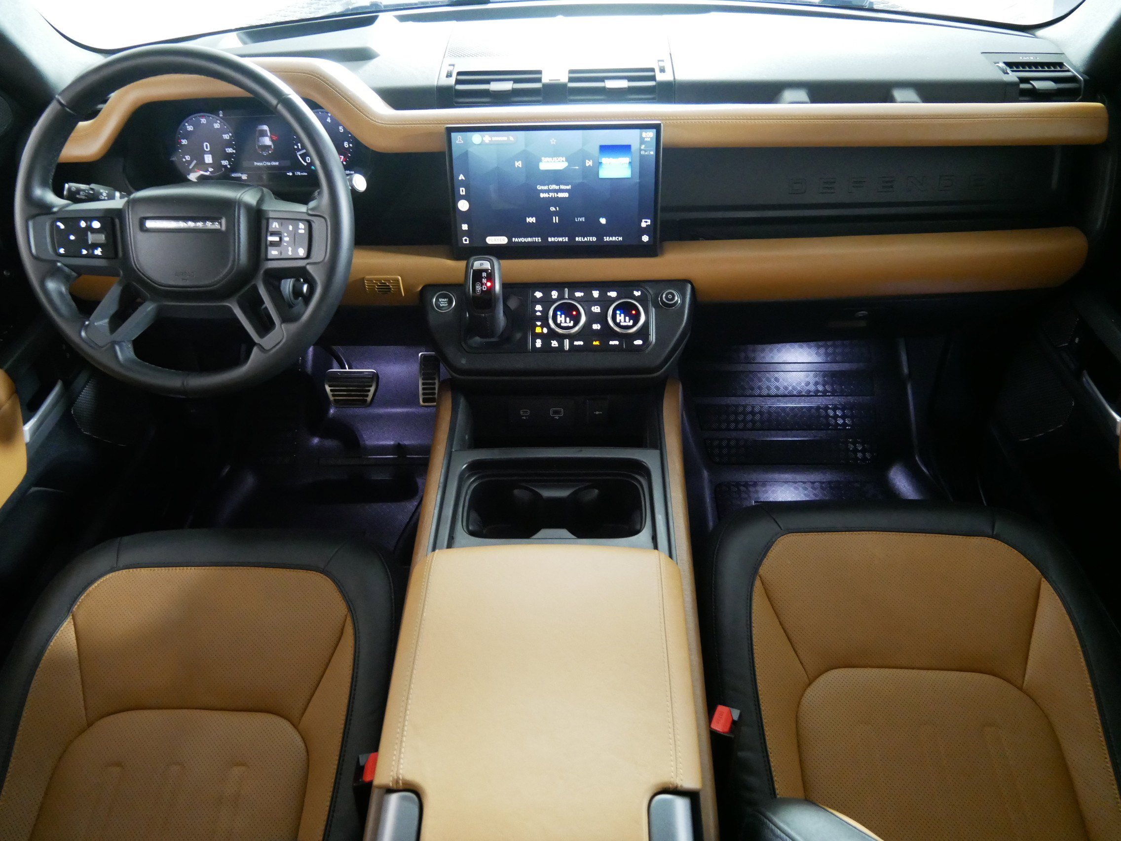 Used 2024 Land Rover Defender 110 X image 10