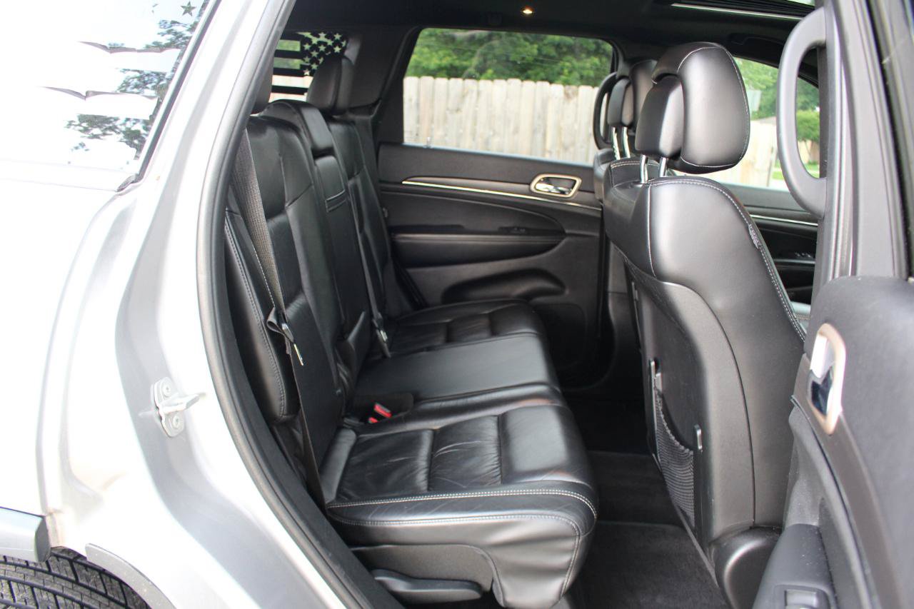 Used 2016 Jeep Grand Cherokee Limited AWD/4WD image 38