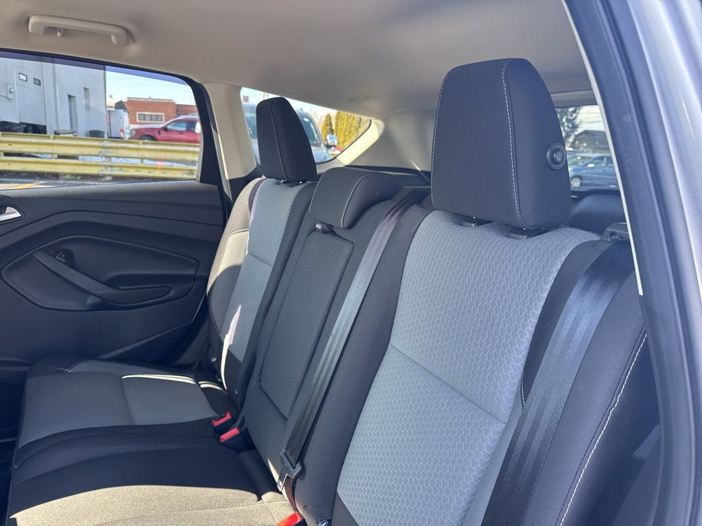 Certified 2019 Ford Escape SE image 40
