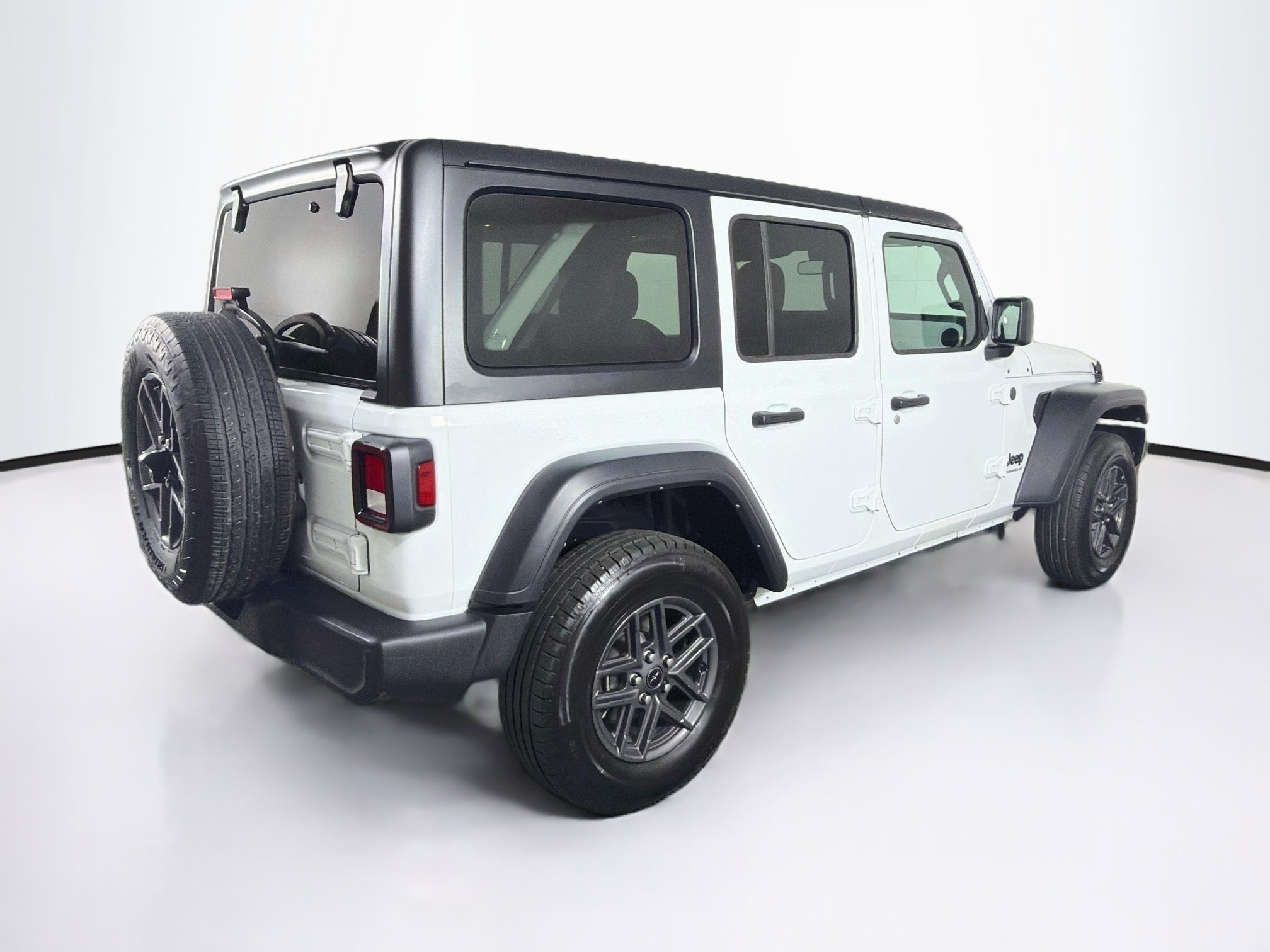 Used 2025 Jeep Wrangler Unlimited Sport AWD/4WD image 9
