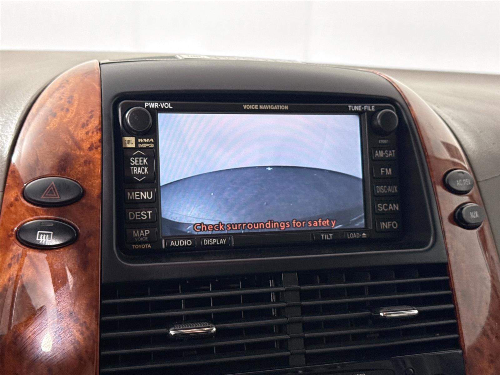 Used 2008 Toyota Sienna XLE image 23