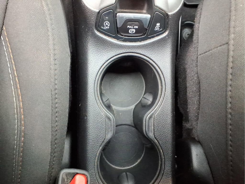 Used 2019 Jeep Compass Sport image 21