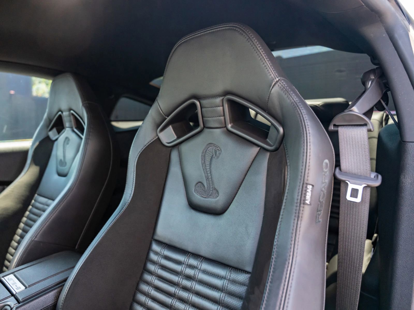 Used 2013 Ford Mustang Shelby GT500 RWD image 18