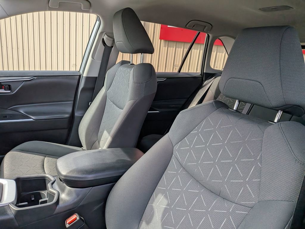 Used 2024 Toyota RAV4 XLE image 13