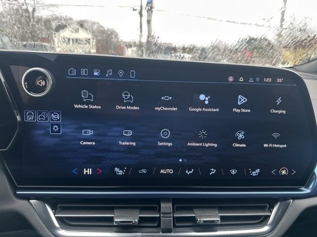New 2026 Chevrolet Equinox EV LT AWD/4WD image 10
