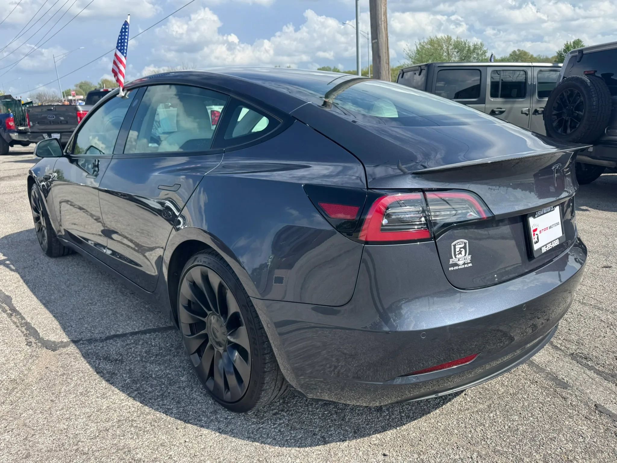 Used 2021 Tesla Model 3 Performance image 4
