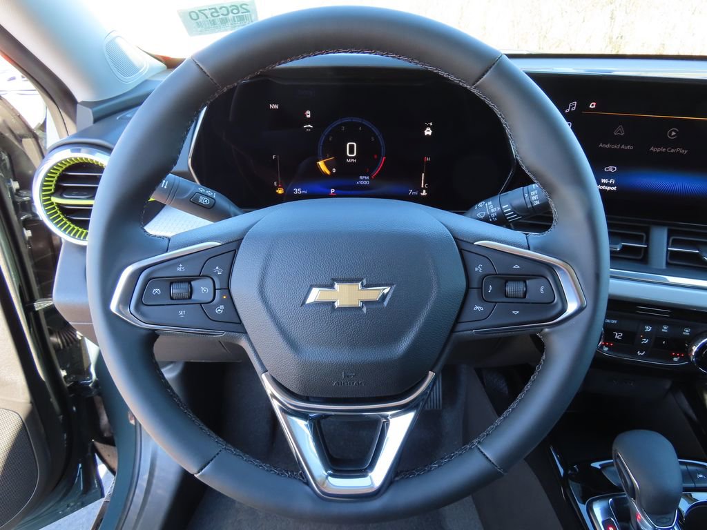 New 2026 Chevrolet Trax LT w/ Driver Confidence Package FWD image 4