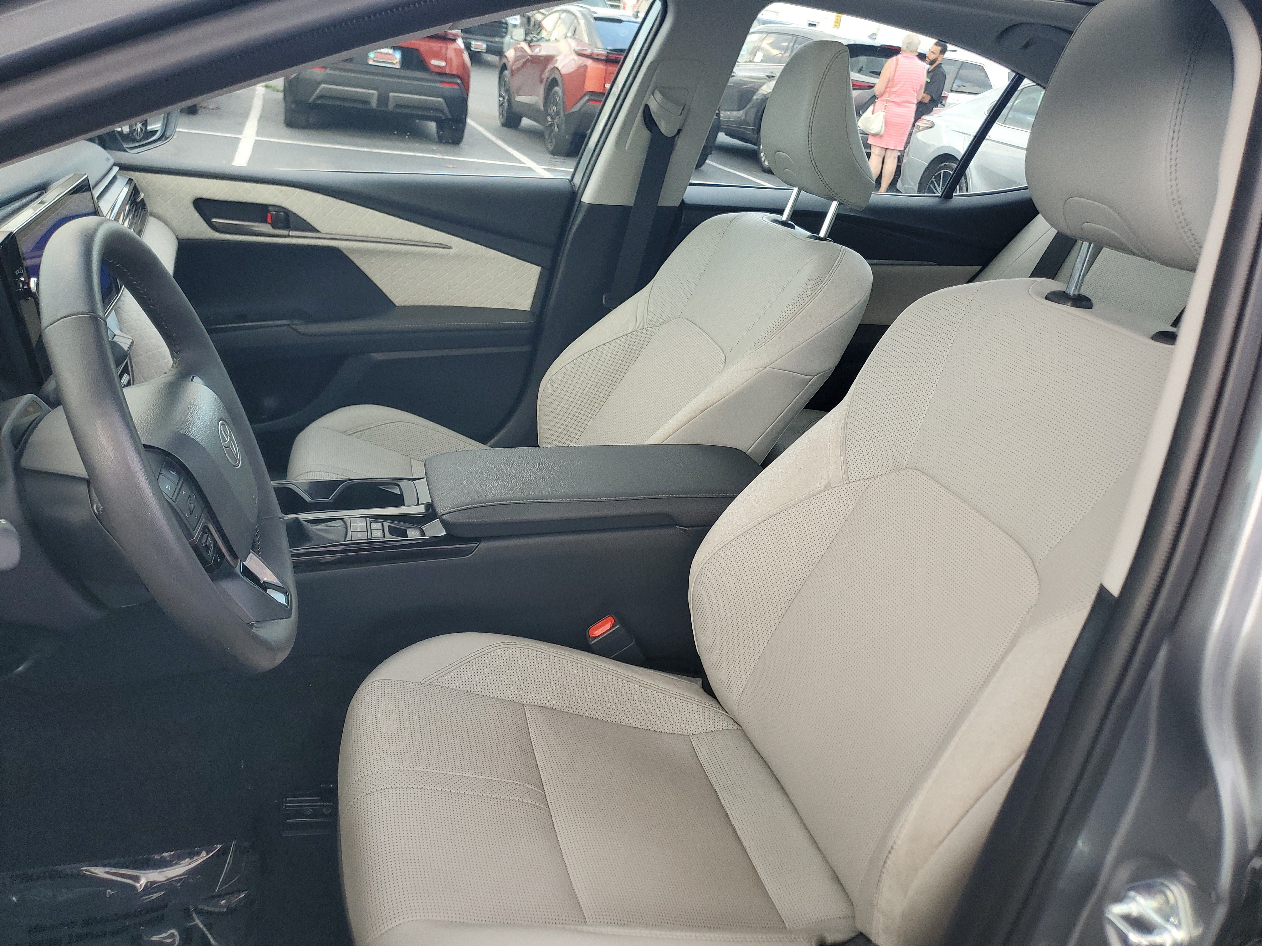 Certified 2026 Toyota Camry XLE w/ Premium Plus Package AWD/4WD image 18