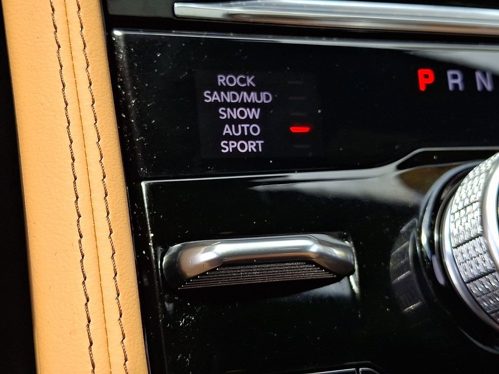 Used 2023 Jeep Grand Cherokee L Summit AWD/4WD image 26